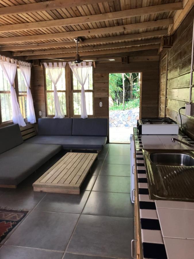 Roatan Bed & Breakfast Apartments West End Exterior foto